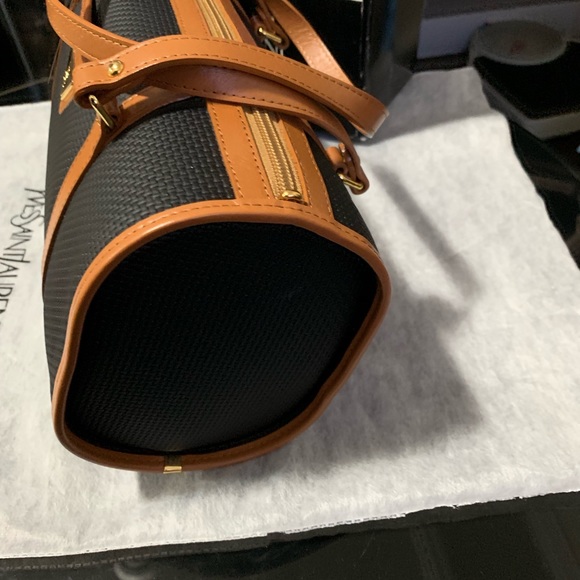 YSL Handbag - Picture 2 of 8